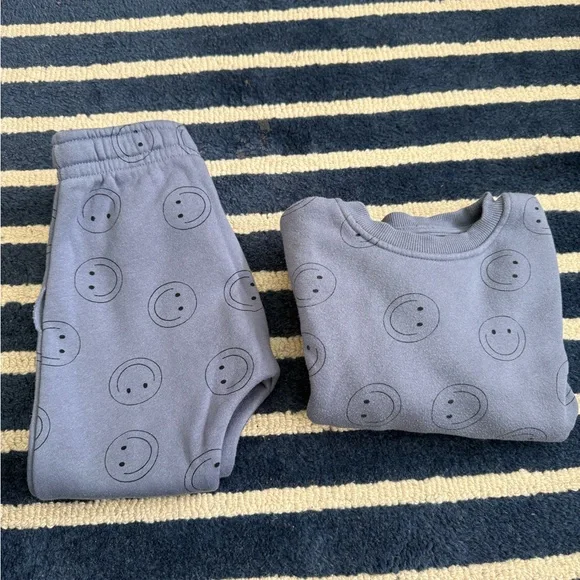 Boys Lot 4t/ 5t Grayson Mini and Cat & Jack lot! - Picture 5 of 15